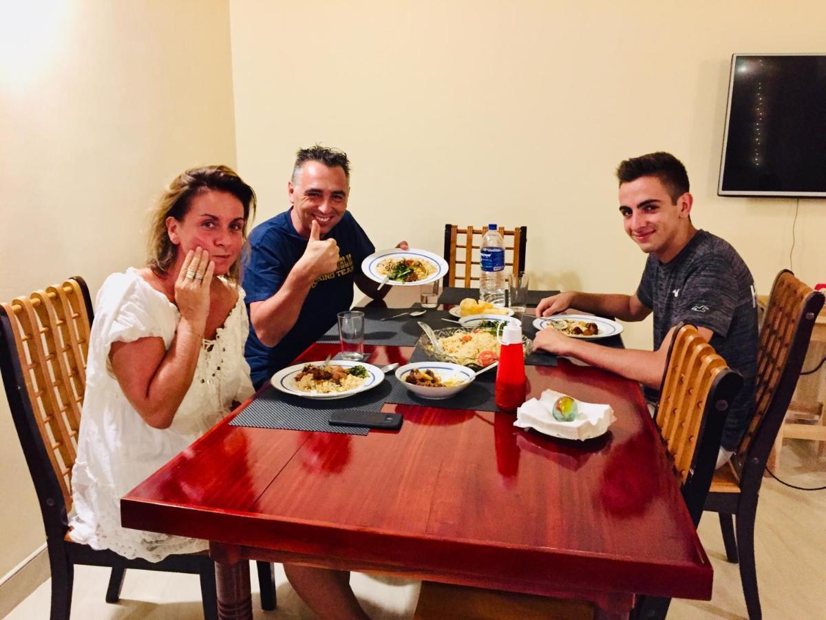 Sweet Home Tourist Rest, Cooking Classes & Tours Анурадхапура Экстерьер фото